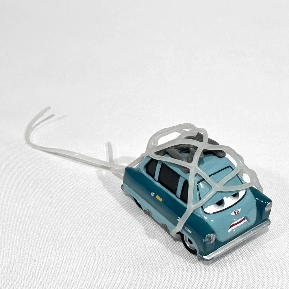 Disney Pixar Cars 2 RARE Captured Professor Z with Netting Die-cast Mattel